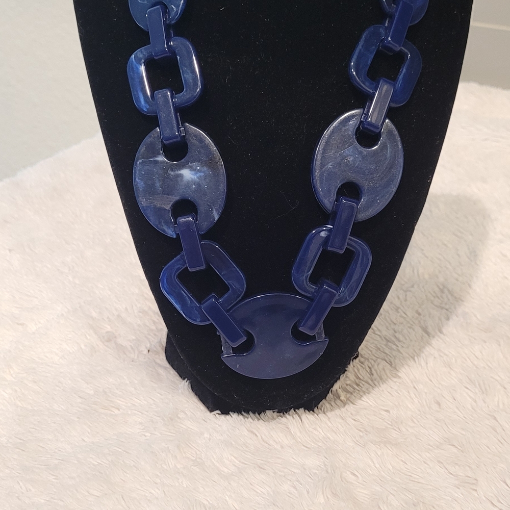 Women's Navy Link Statement Necklace
